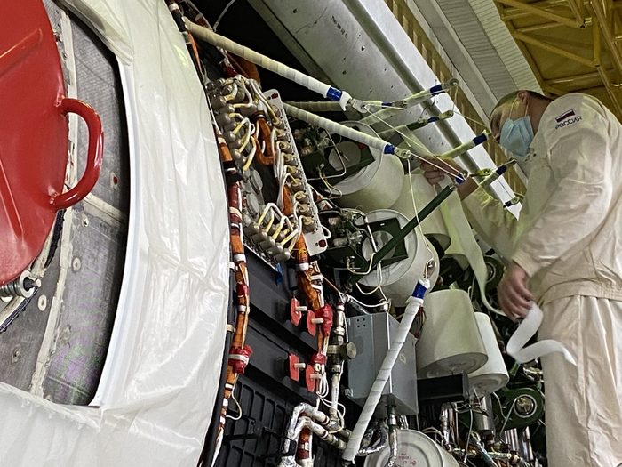 Вывоз МЛМ «Наука» в Центре им. М.В. Хруничева Космос, Роскосмос, Центр Хруничева, Протон-М, Видео, Длиннопост