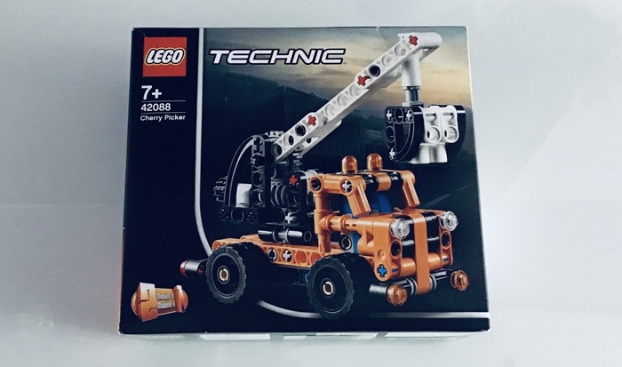 LEGO: Technic 42088.   LEGO, LEGO Technic, , 