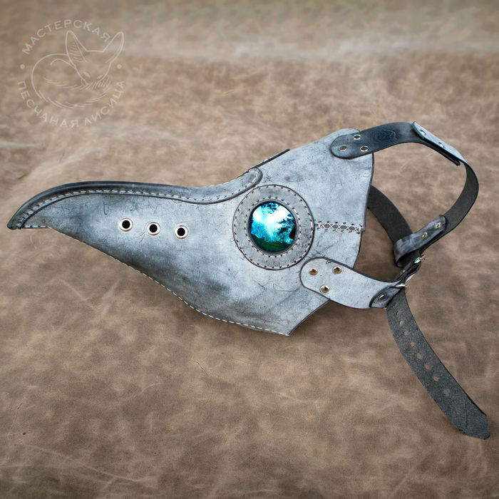 Чумной доктор в треуголке Ручная работа, Шляпа, Кожа, Своими руками, Длиннопост, Треуголка, Рукоделие без процесса, Чумной доктор, Маска чумного доктора