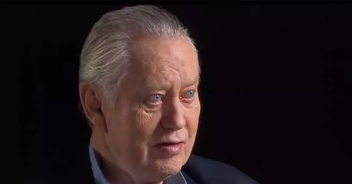 Чак фини. Старый американец миллиардер. Чак фини миллиардер. Американские миллиардеры. Чак фини.