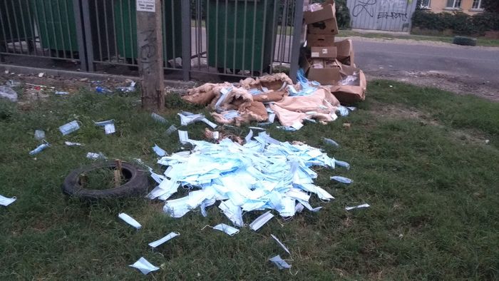 Кто-то основательно готовился ко второй волне карантина, а потом психанул