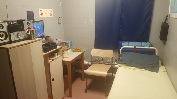 Вот так выглядят тюремные камеры в Англии и в США Тюрьма, Американская тюрьма, Сравнение, Интересное, Длиннопост