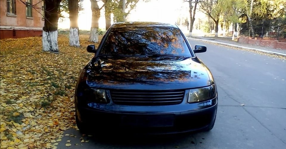 Черный volkswagen passat