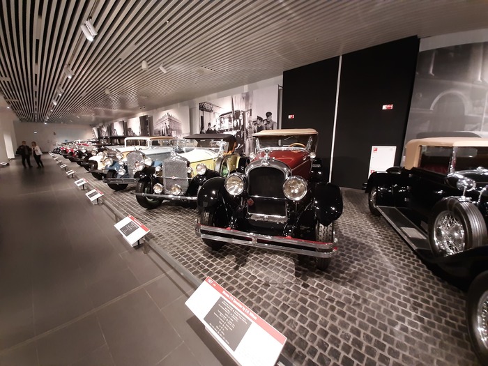 Музей автомобильной техники 20 век Музей, Ретроавтомобиль, Экскурсия, Верхняя Пышма, Длиннопост Музей автомобильной техники 20 век Музей, Ретроавтомобиль, Экскурсия, Верхняя Пышма, Длиннопост