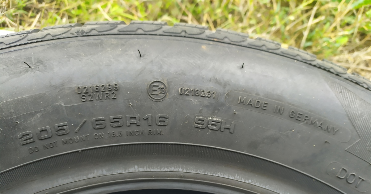 Ростов шина бу. Гудиер грип 8. Зеленая метка шина Goodyear. Goodyear Ultra Grip 9+.