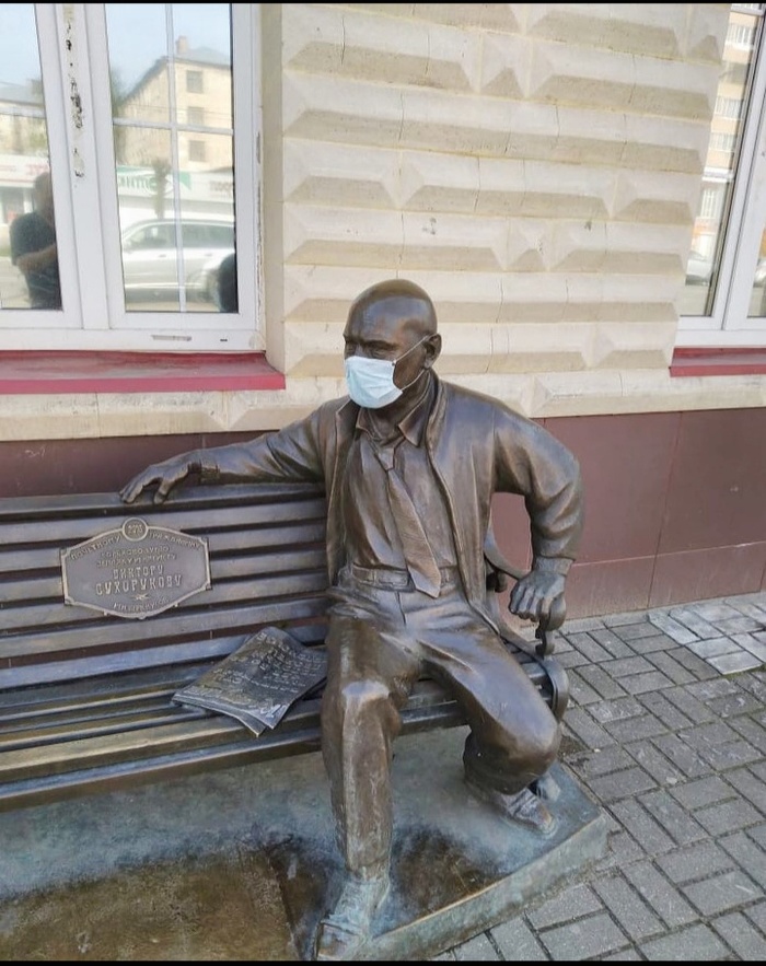 �-������