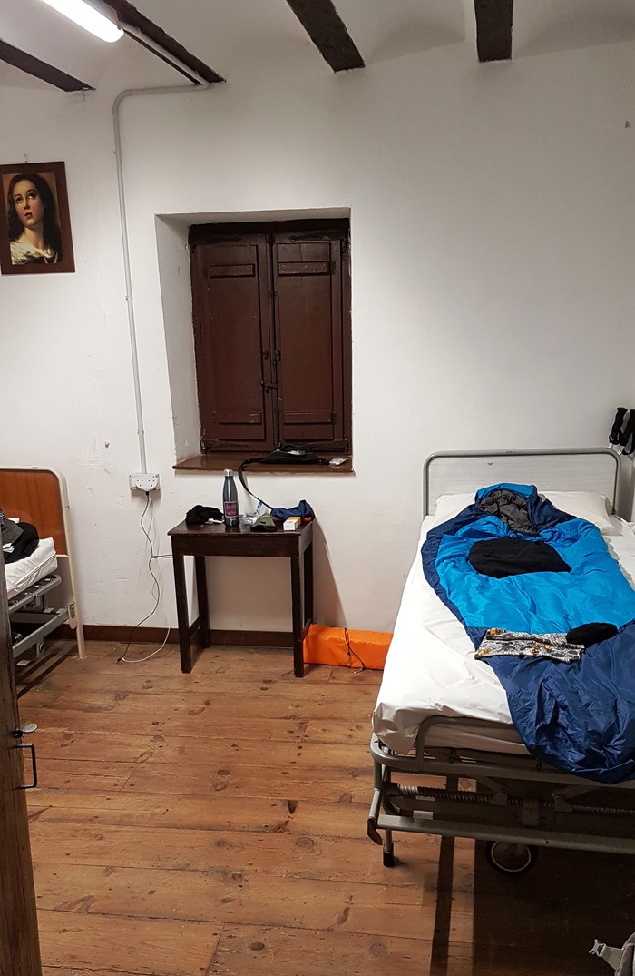 Попытка побега, дождь и боль. Борщ из пакета и другие радости Камино Путешествия, Камино, Пеший туризм, Длиннопост