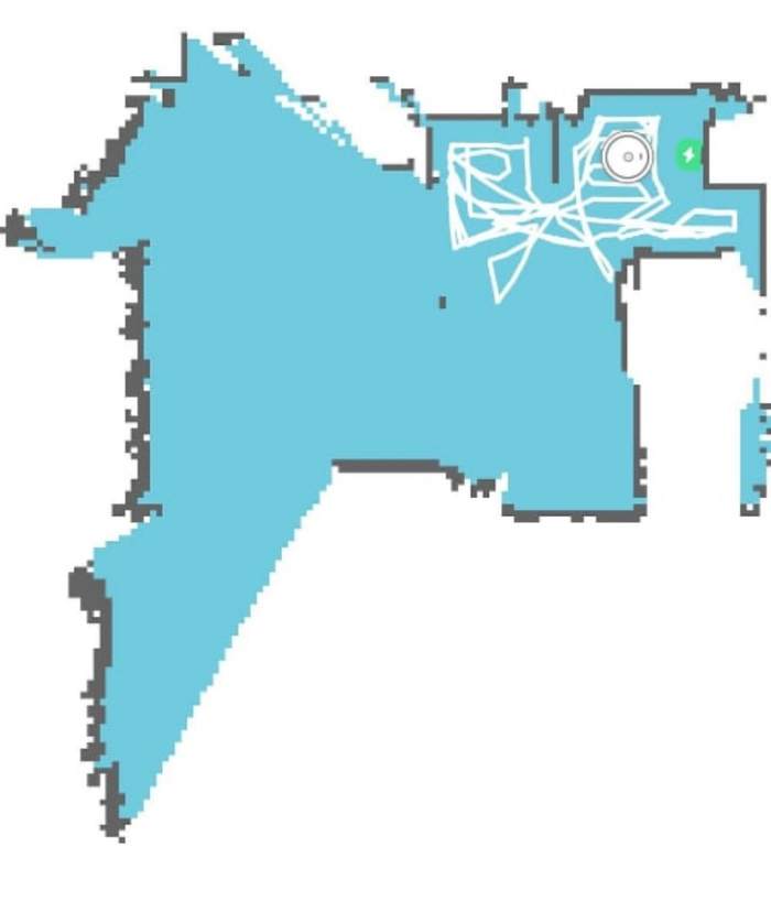 Робот-пылесос немного одичал