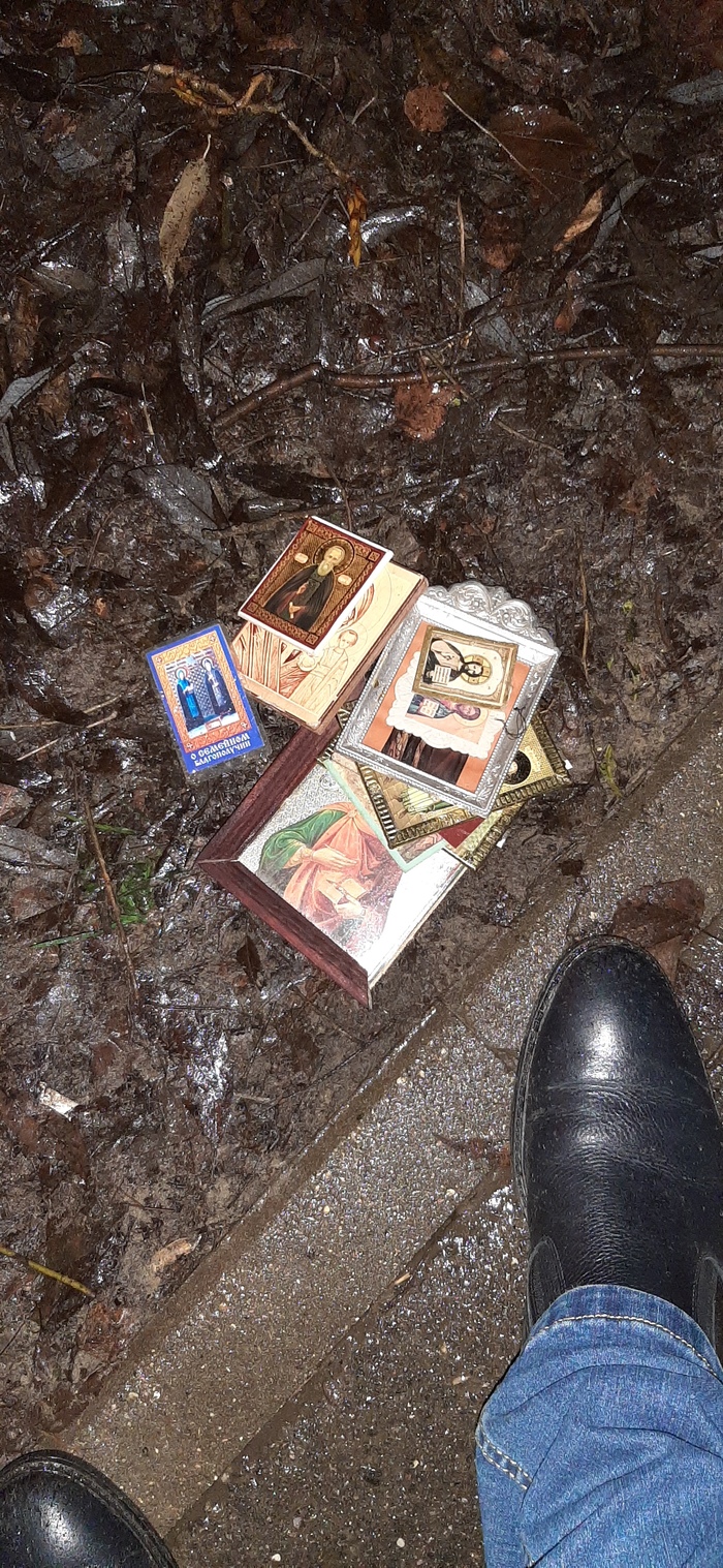 У кого-то серьёзные проблемы с Богом