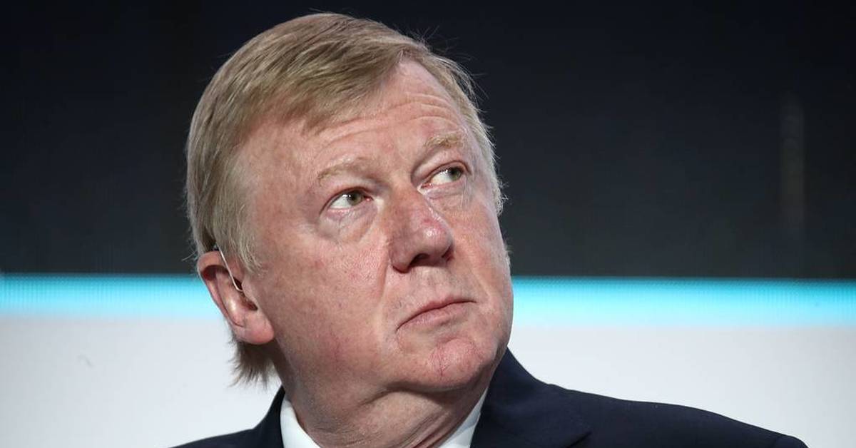 Высказал недоумение. Эмоция задумчивость. Шольц в шоке. Трамп в еврейской кипе. Джимм керри адвокат.