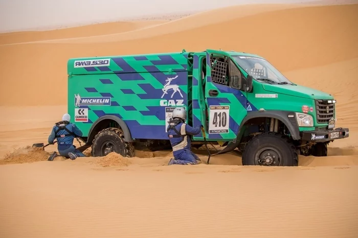 Про ралли-рейд Газонов в Африке Работа, Заграница, Мат, Иностранцы, Гонки, Автоспорт, Длиннопост