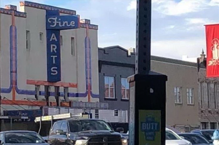 Удачный дизайн вывески дорогого стоит