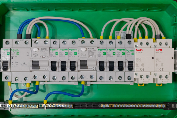 Распределительный щит своими руками | Пикабу