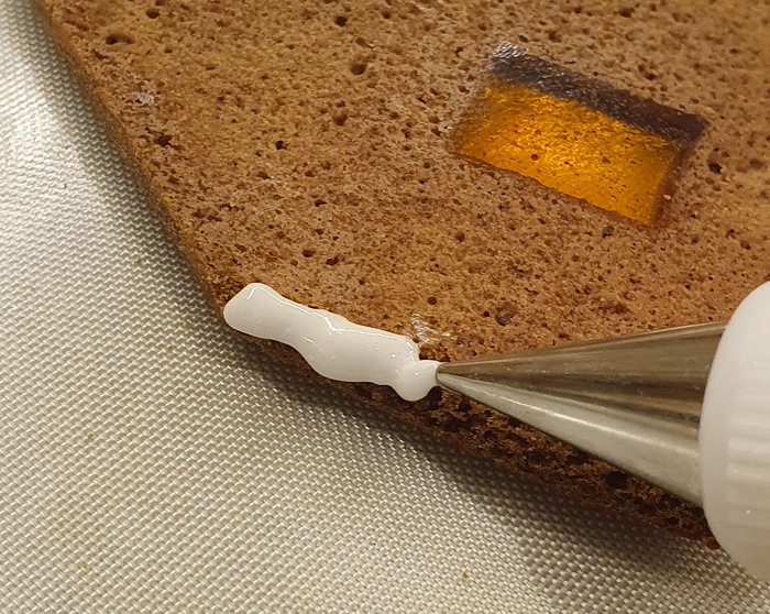 Рецепт домашнего пряничного теста с медом и пряничным домиком своими руками