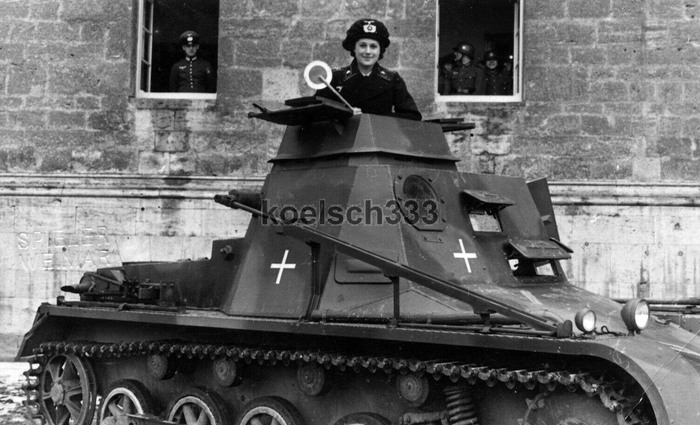 Girls und Panzer,   , , , , , , ,   