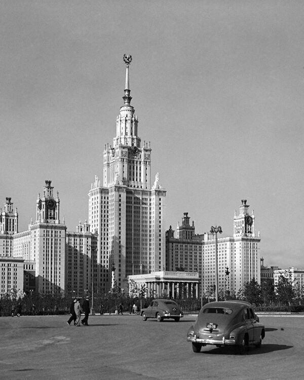 Москва в 1953 году