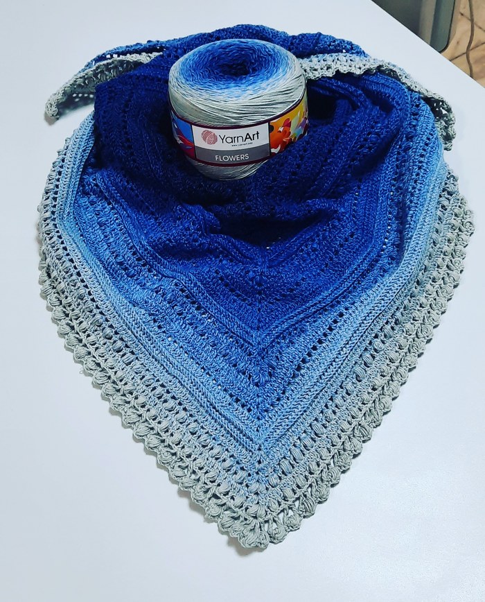 Бактус. Первая вещь связанная мною крючком)))