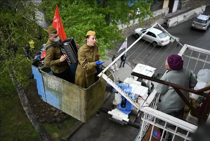 События 2020 года в фотографиях Фотография, Репортаж, 2020, Подборка, Фотограф, События, СМИ, Россия, Республика Беларусь, Комета, Война, Память, Длиннопост