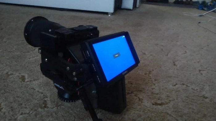 Съемка смартфоном на поворотном столе с помощью мобильного приложения Open Camera