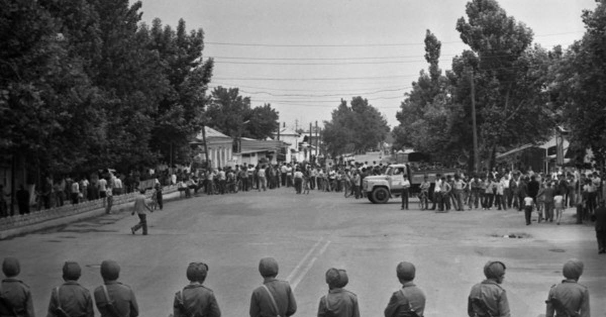 Июнь 1990 года. Фергана конфликт 1989 Узбекистан.