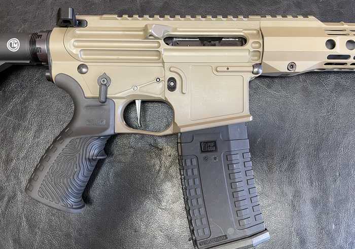 AR-15 .223  - , , 