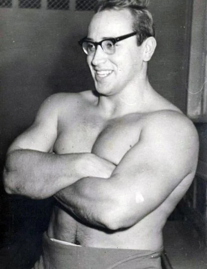 Именно его называет своим кумиром Шварценеггер | Железный человек Юрий Власов Юрий Власов, Тяжелая атлетика, Арнольд Шварценеггер, Видео, Длиннопост, Чемпион Именно его называет своим кумиром Шварценеггер | Железный человек Юрий Власов Юрий Власов, Тяжелая атлетика, Арнольд Шварценеггер, Видео, Длиннопост, Чемпион