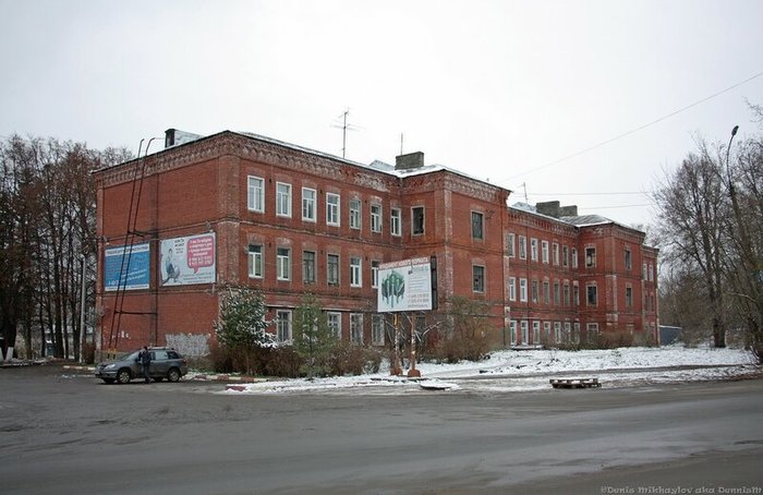 сосна в моде струнино. 1612185683111864581. сосна в моде струнино фото. сосна в моде струнино-1612185683111864581. картинка сосна в моде струнино. картинка 1612185683111864581. Я больше 12 лет наблюдаю за этим городом и хочется поделиться тем, что было и тем, что стало. "Слава" города докатилась аж до президента, но про это чуть ниже. Возможно именно эта "слава" помогает ему сейчас выбраться из полной задницы.