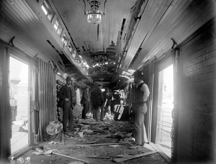 Великие ограбления поездов: Как взорвали бронированный вагон крупнейшей железнодорожной компании США