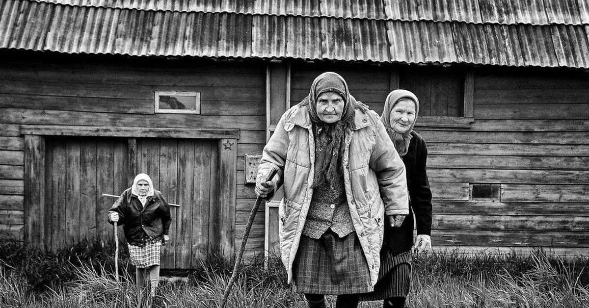 Мы жили в деревне. Деревенские жители. Жители русской деревни. Городские и сельские жители. Сельские жители России.