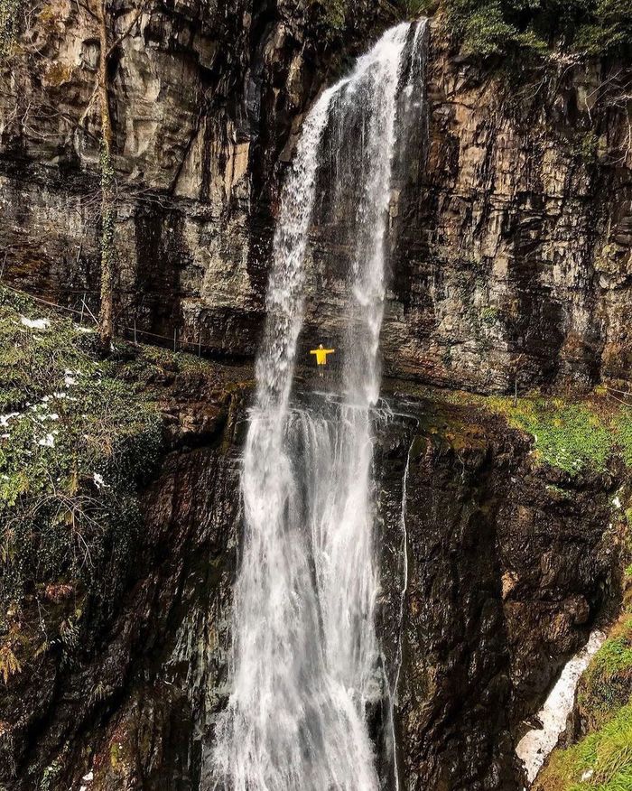 Акармарский водопад, Абхазия