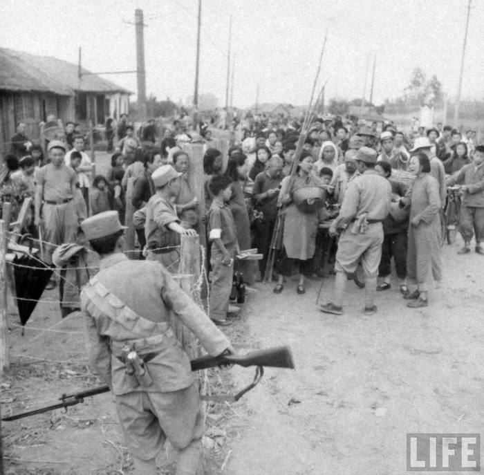 Шанхай до коммунистов. Интересные фото Китая конца 40-х Китай, Китайцы, Коммунизм, Шанхай, Фотограф, Фотография, Историческое фото, Видео, Длиннопост Шанхай до коммунистов. Интересные фото Китая конца 40-х Китай, Китайцы, Коммунизм, Шанхай, Фотограф, Фотография, Историческое фото, Видео, Длиннопост