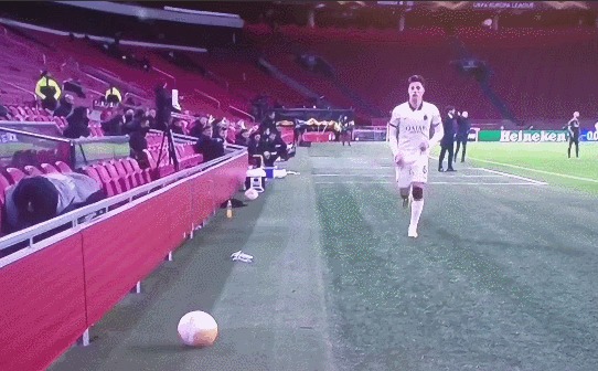 Суровые амстердамские болбои Спорт, Футбол, Лига Европы, Болбой, Гифка