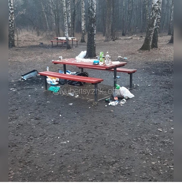 Убирайте машины все говорю отсюда. Смотреть фото Убирайте машины все говорю отсюда. Смотреть картинку Убирайте машины все говорю отсюда. Картинка про Убирайте машины все говорю отсюда. Фото Убирайте машины все говорю отсюда
