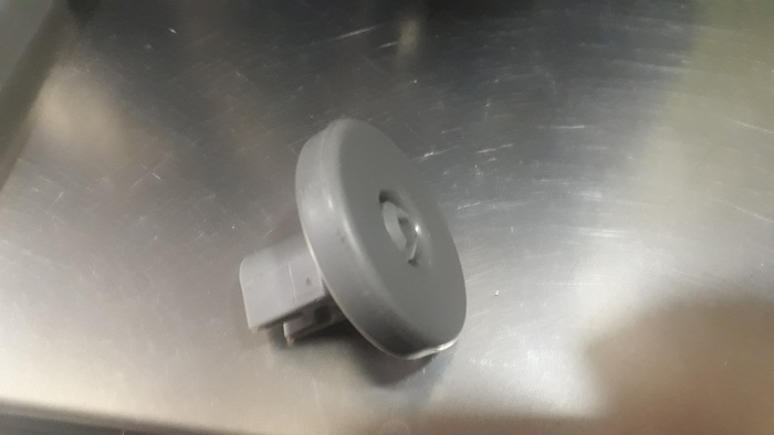 Колесики в посудомойке