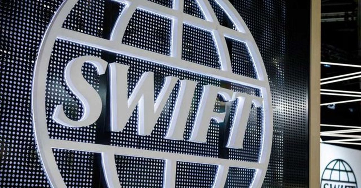 Swift system. Система Swift что это такое. Swift Международная межбанковская система. Swift логотип.