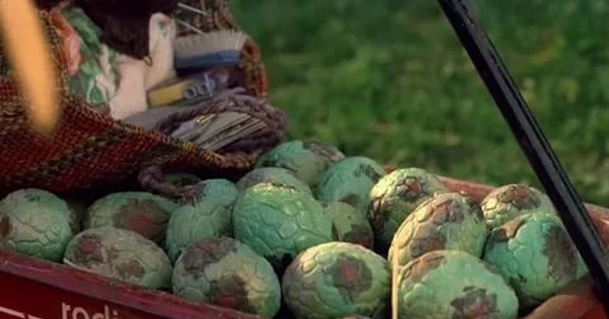 Кадр из фильма яйцо яйцо Мы стали забывать классику Пикабу
