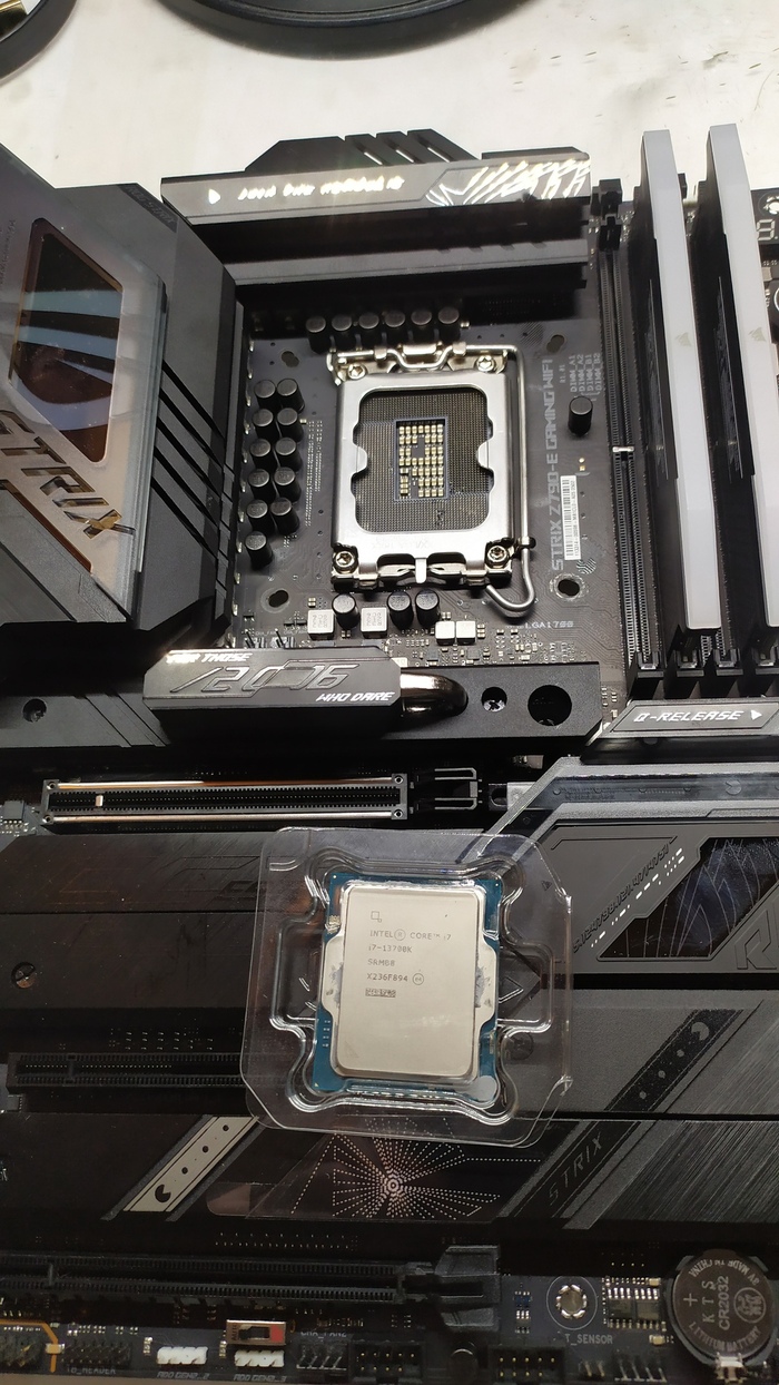   ,  ...  Asus z790-e gaming wifi ,  , , 
