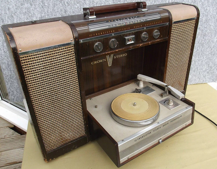 Первый японский бумбокс 1963 года Crown SPH-100 Электроника, Магнитофон, Бумбокс, Техника, Япония, Яндекс Дзен, Длиннопост