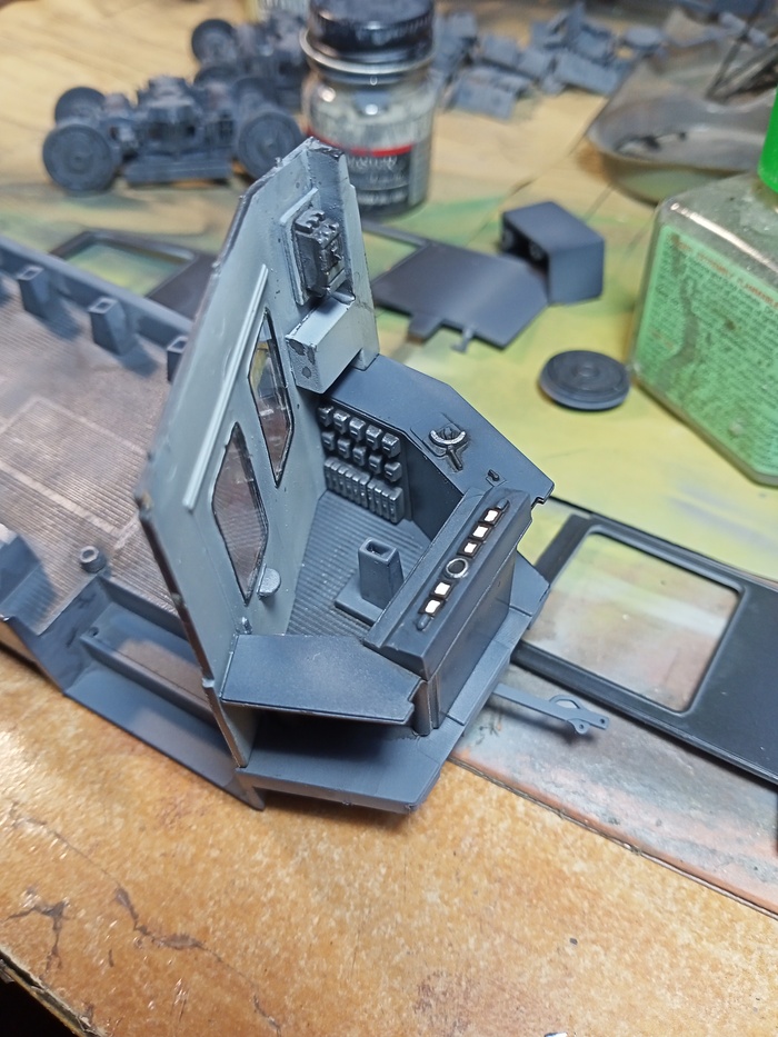 КТМ-5М3 (1/43 AVD Models). Заметки по сборке Стендовый моделизм, Моделизм, Масштабная модель, Хобби, Миниатюра, Покраска миниатюр, Своими руками, Рукоделие с процессом, Рукоделие, Сборная модель, Сборка, Аэрография, Обзор, Техника, Общественный транспорт, Транспорт, Трамвай, СССР, Электротранспорт, Подарки, Длиннопост