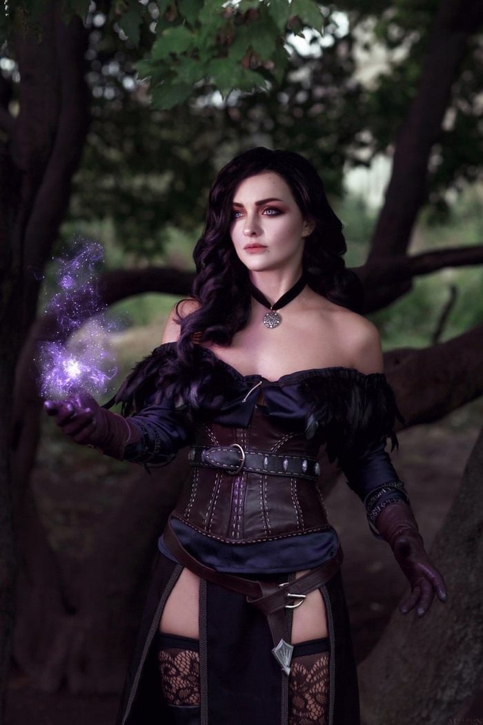   Yennefer   , , ,  3:  , ,  