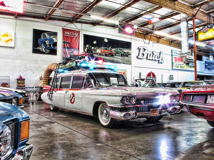 Автомобили в кино: история Ecto-1 Интересное, Полезное, Машина, Автомобилисты, Фильмы, Авто, Транспорт, Водитель, Техника, Съемки, Киноиндустрия, Познавательно, Ретро, Необычное, Фантастика, Изобретения, Бренды, Разработка, Тюнинг, Длиннопост