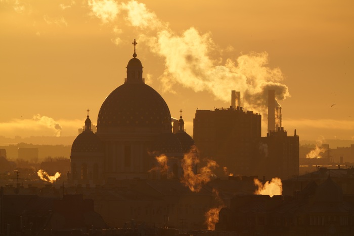 Троицкий собор на закате солнца