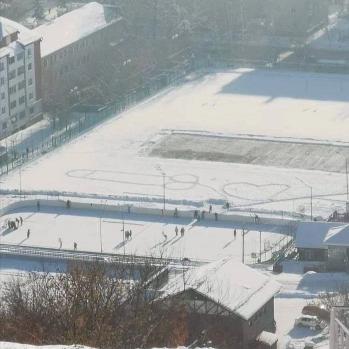 Адьез, Катар. У тебя крутые стады