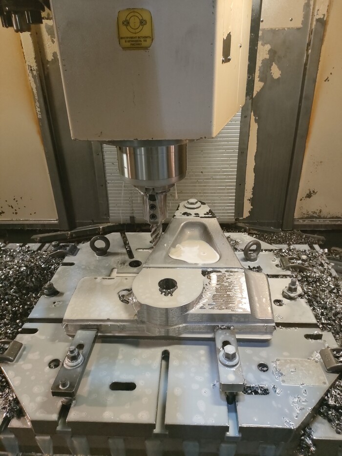 Ответ на пост «Привет всем, кому не отдыхается в выходные!»