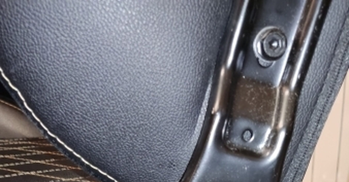 Замена наполнителя в кресле Cougar Armor Royal | Пикабу