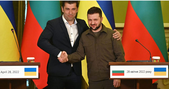 Как беднейшая страна ЕС тайно спасала Украину