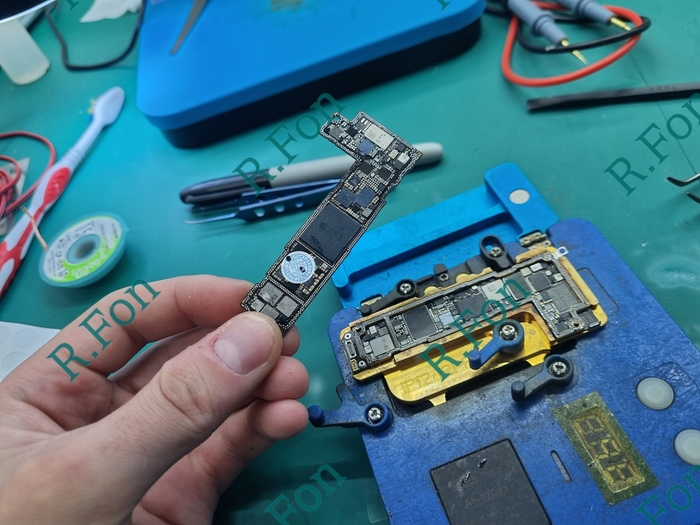 Оригинальный lightning как способ убийства Iphone Apple, iPhone 12, Lightning, Bad USB, Ремонт телефона, Пайка, Bga, Зарядка, Видео, YouTube, Длиннопост