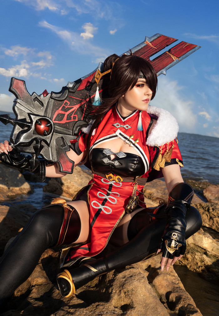 Какие бы «штормы» тебя ни ждали, нужно бороться до конца!Косплеер - Captain Hana, Фотограф - Takeshi