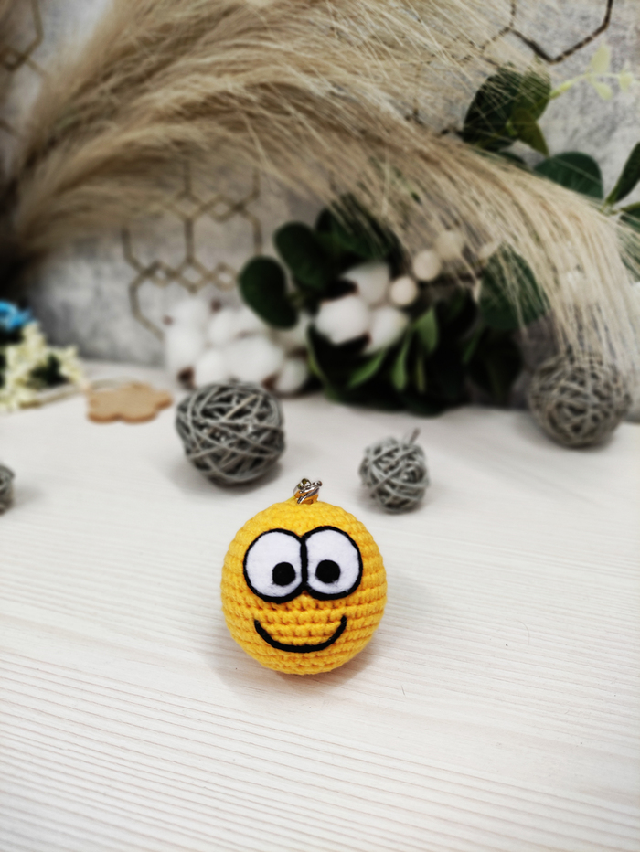 Ответ TheSecondI в «Как же мне не хватает этих статусов» ICQ, Ностальгия, Ответ на пост, Колобки, Смайл, Ручная работа, Брелок, Своими руками, Рукоделие без процесса, Эмоции, Подарки, Сувениры, Настроение, Длиннопост