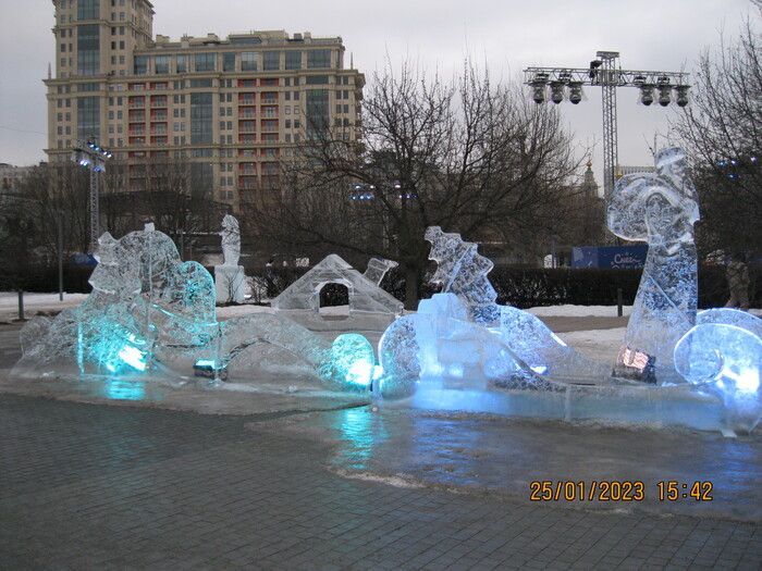 Москва и Парк Музеон: реальные истории людей, происшествия, мемы — Все ...